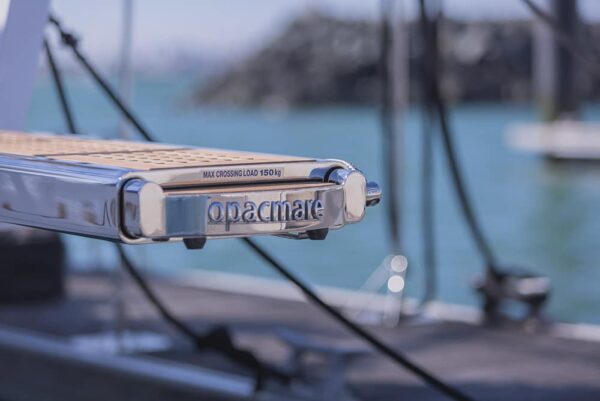 Passerelle escamotable bateau La Rochelle